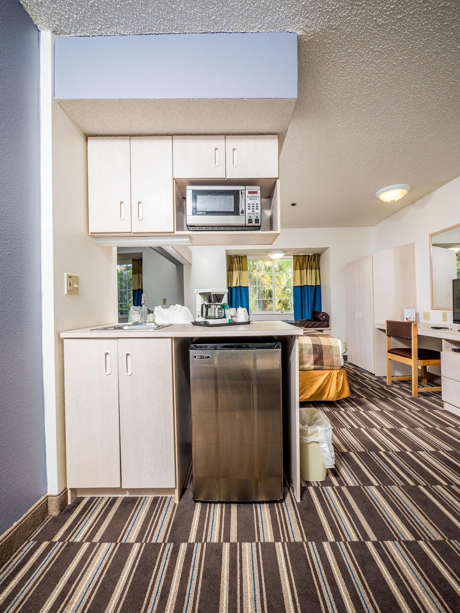 Microtel Inn & Suites By Wyndham Palm Coast I-95 Экстерьер фото